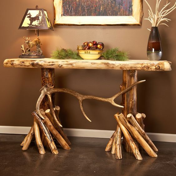 Elegantes muebles hechos con troncos