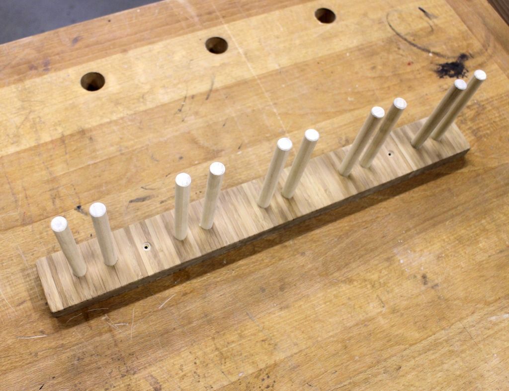 Cómo Hacer un Estante para Copas de Vino de Madera