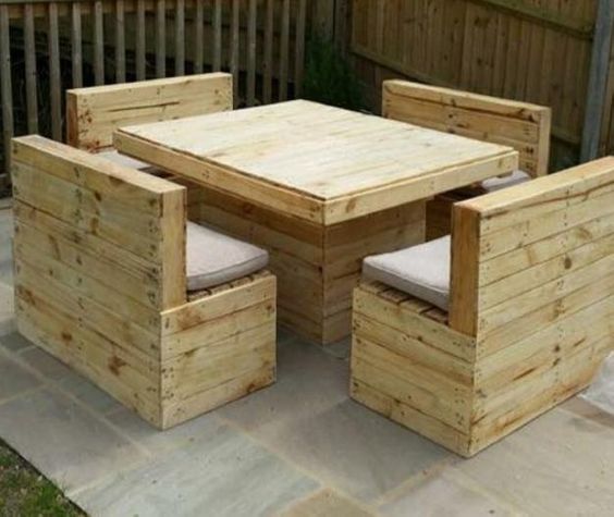 Piezas únicas elaboradas con pallets