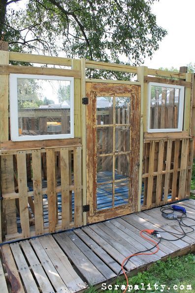 Piezas únicas elaboradas con pallets