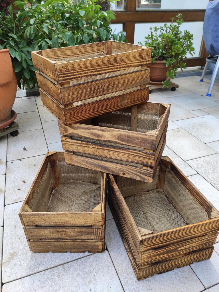 Vertical Raised Garden Bed