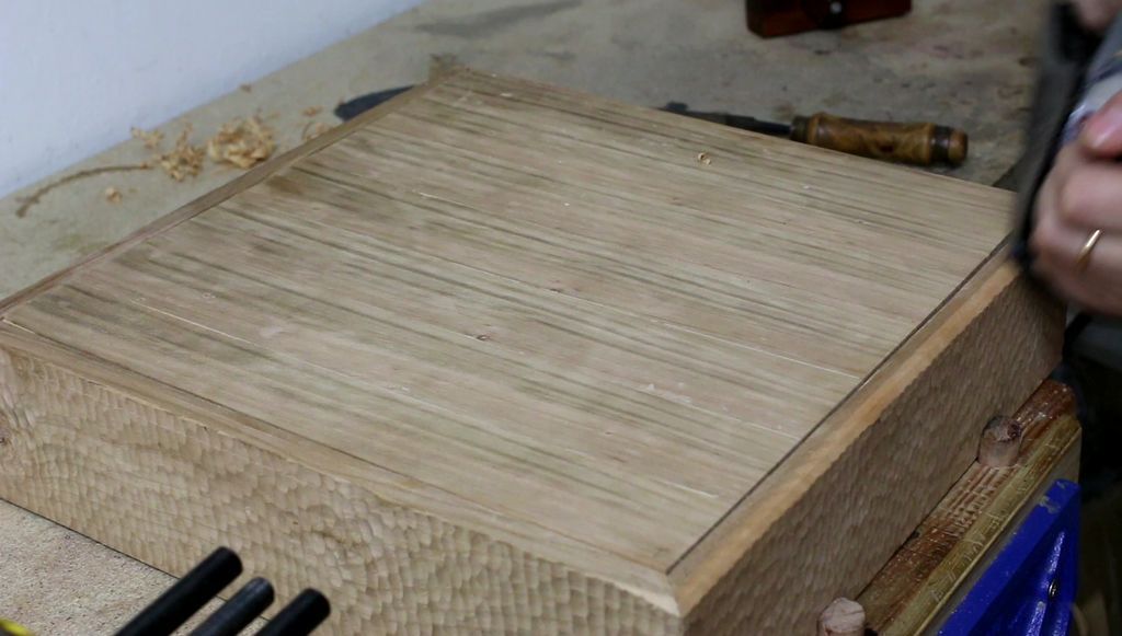 How to Make a Modern Lamp