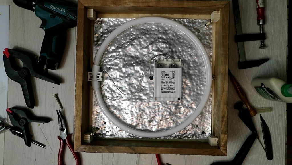 How to Make a Modern Lamp