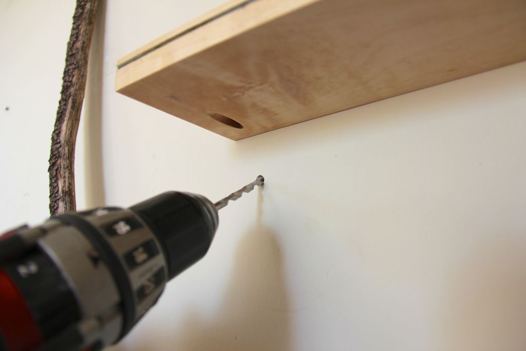 How to Build Corner Shelves