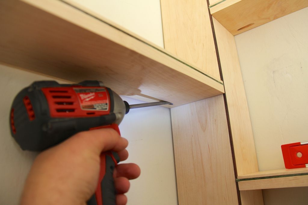 How to Build Corner Shelves