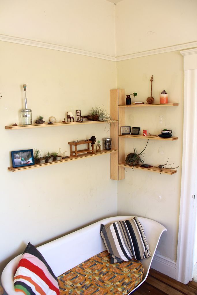 How to Build Corner Shelves