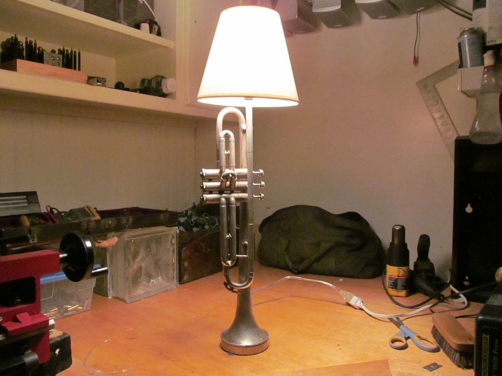 Cómo hacer una Lámpara de Trompeta